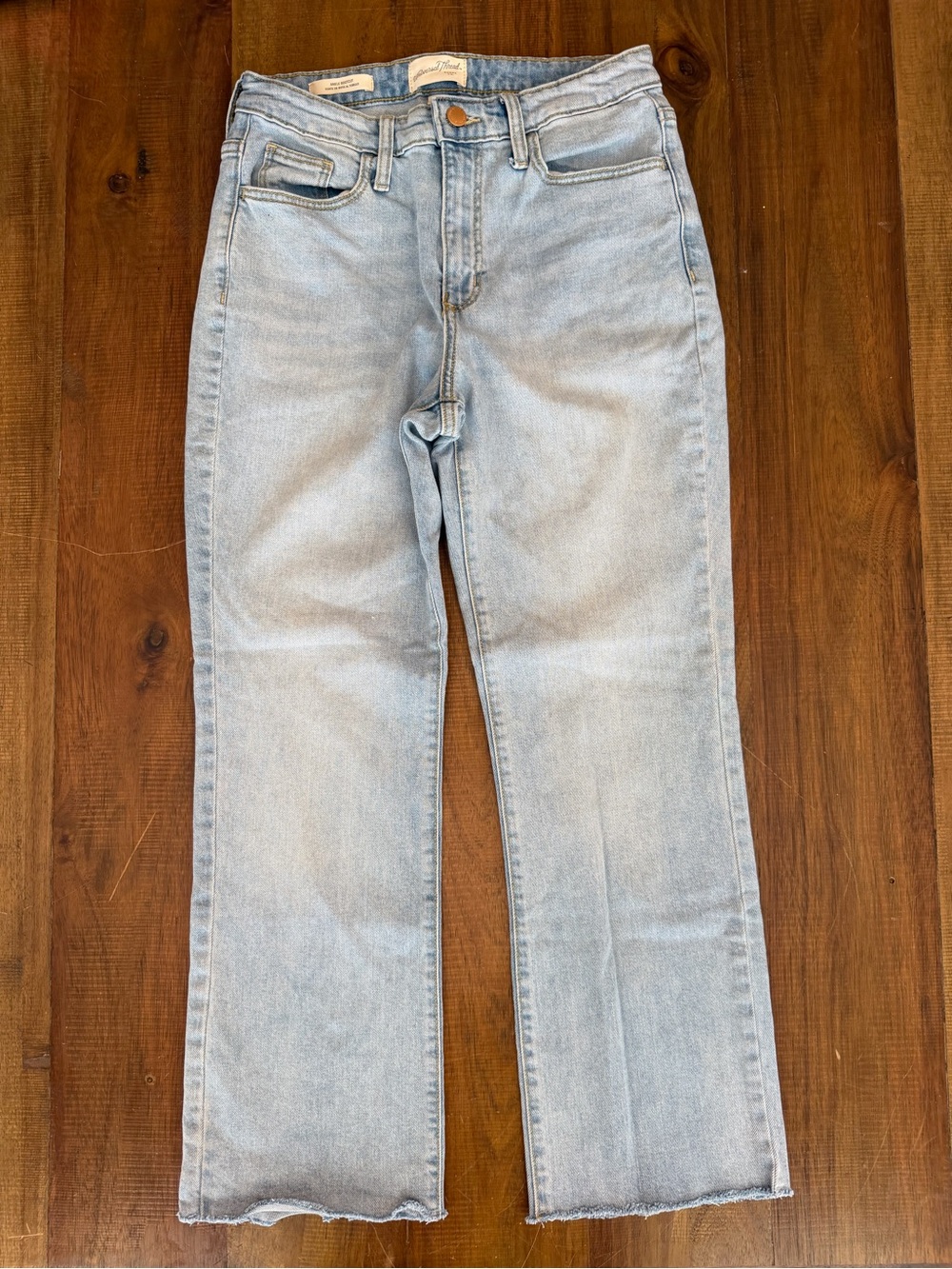 Universal Thread Women’s Ankle Bootcut Jeans in Light Blue Wash